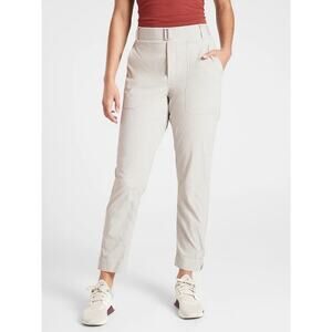 Athleta Women’s 2 Trekkie Belted Cargo Utility Pants Birch Grey Hiking UPF 50+